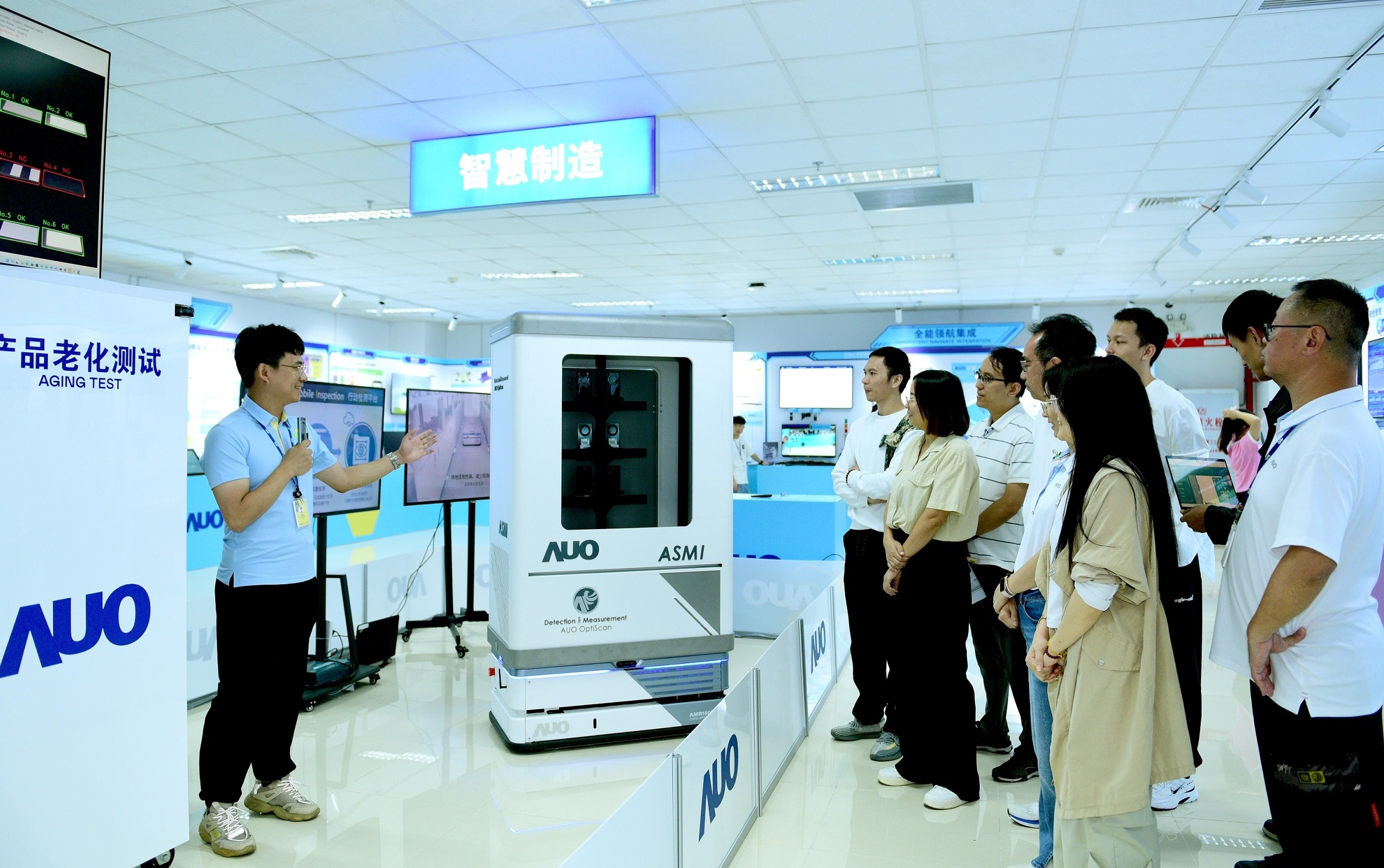 沐鸣2平台厦门将5G+ABC沐鸣2串联生产管理全流程，打通研发、采购、生管、制程、设备、质量等产品全生命周期制造流程，完成数字化设计、智慧供应链、智能座舱、全流程设备管理、数据驱动优化、智慧在线检测、智慧品管等自适应生产模式升级